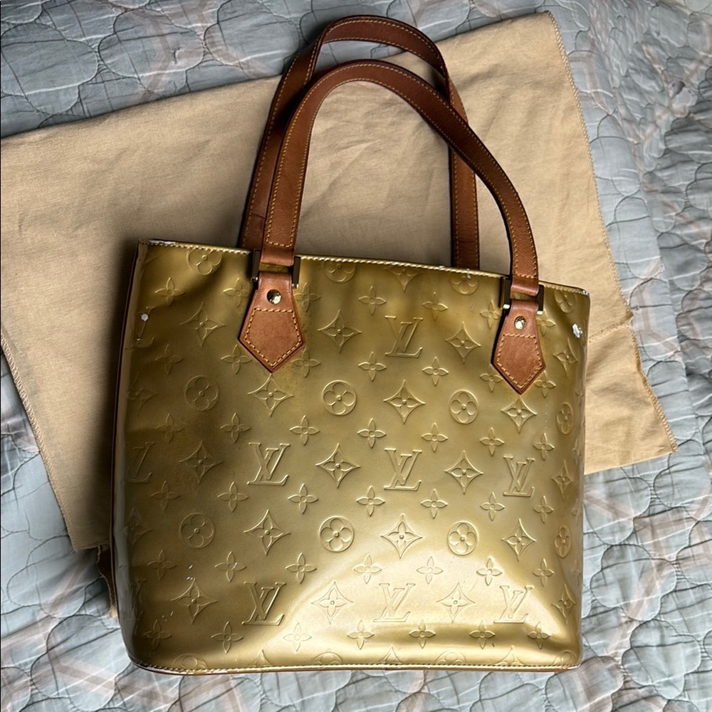 Louis Vuitton Houston Vernis
